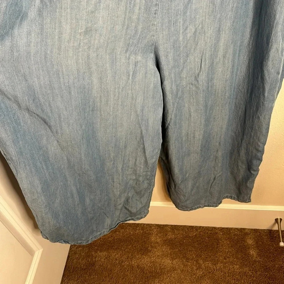 En Creme Jumpsuit Chambre Denim Side Tie Size Large - Picture 6 of 8